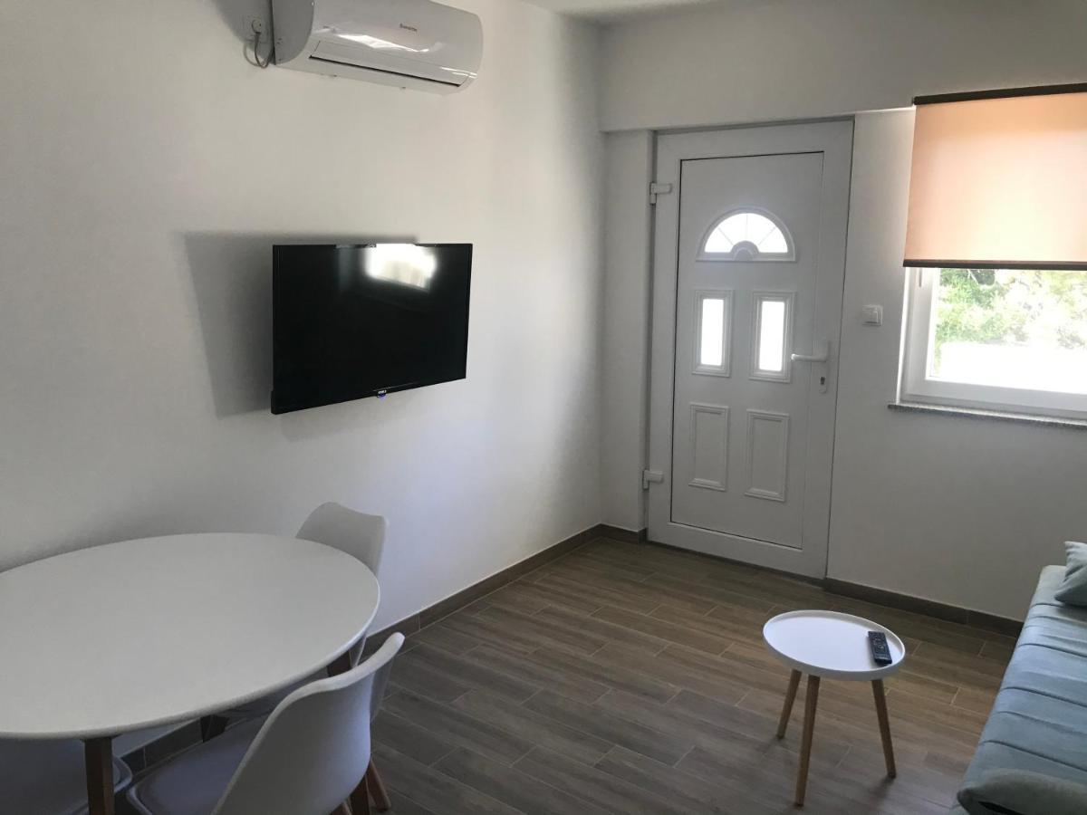 Apartments Lena Baška Екстериор снимка