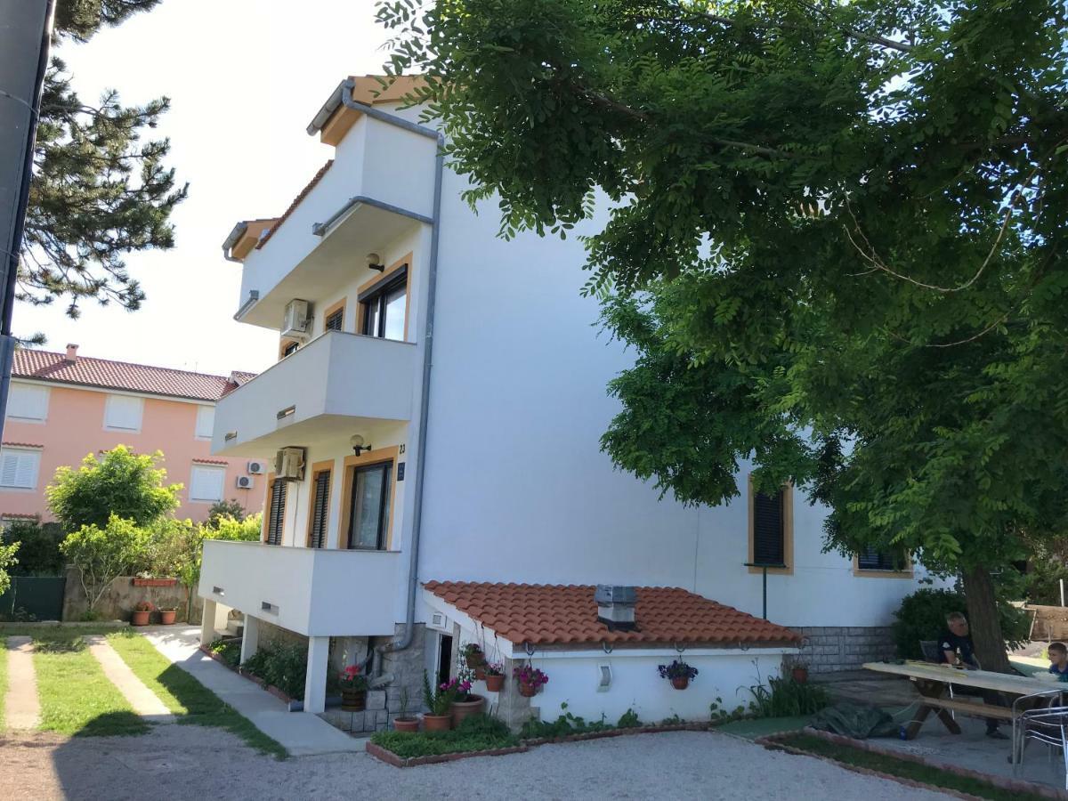 Apartments Lena Baška Екстериор снимка