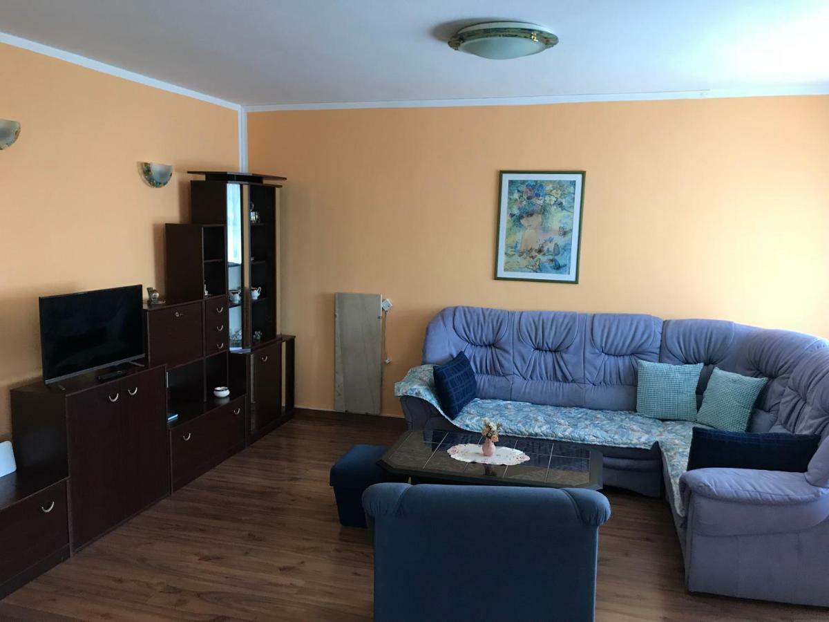 Apartments Lena Baška Екстериор снимка