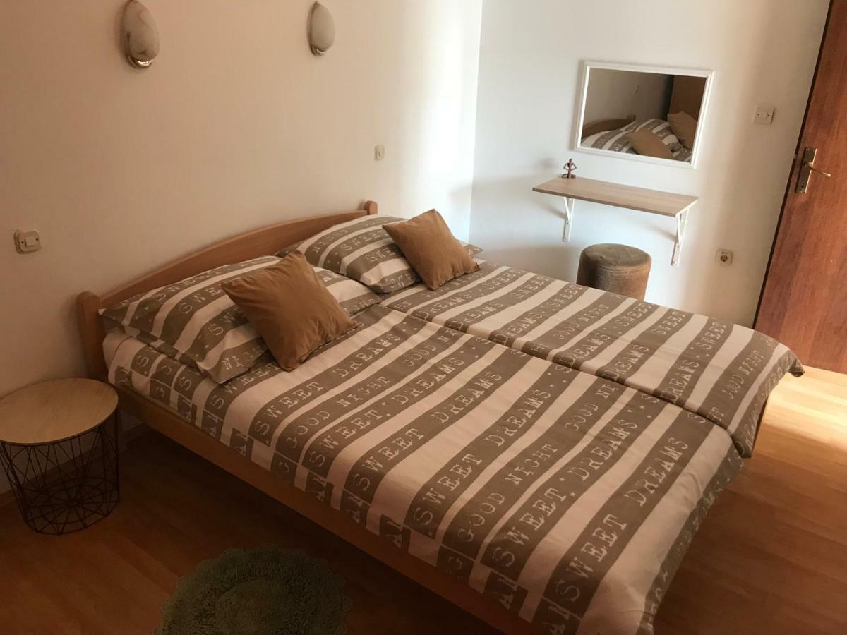 Apartments Lena Baška Екстериор снимка