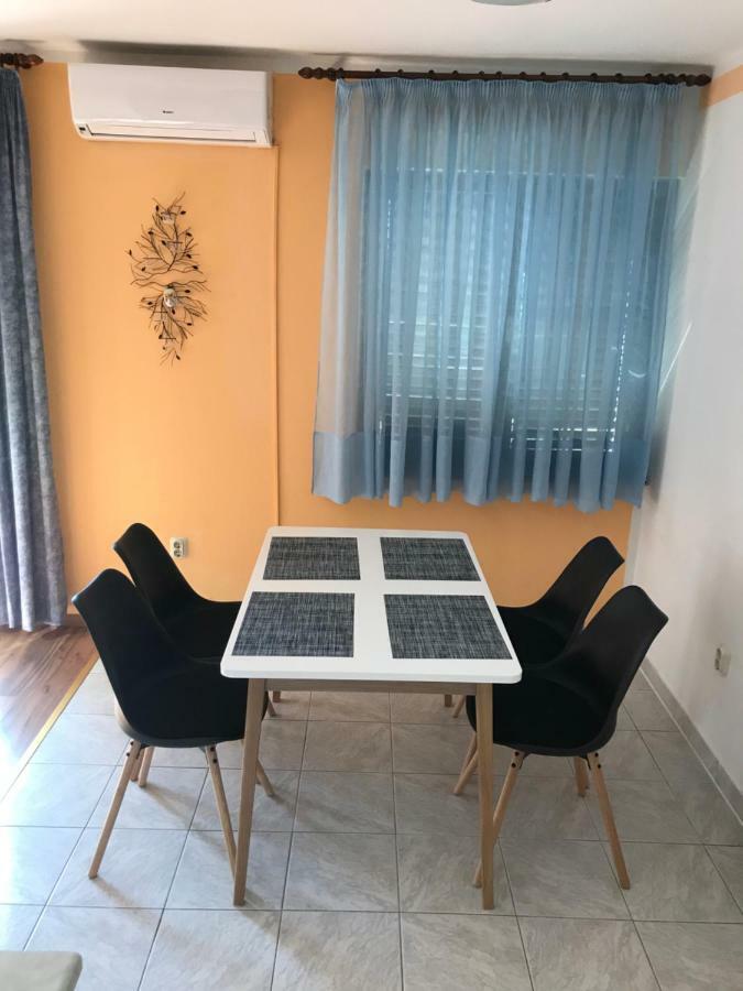 Apartments Lena Baška Екстериор снимка
