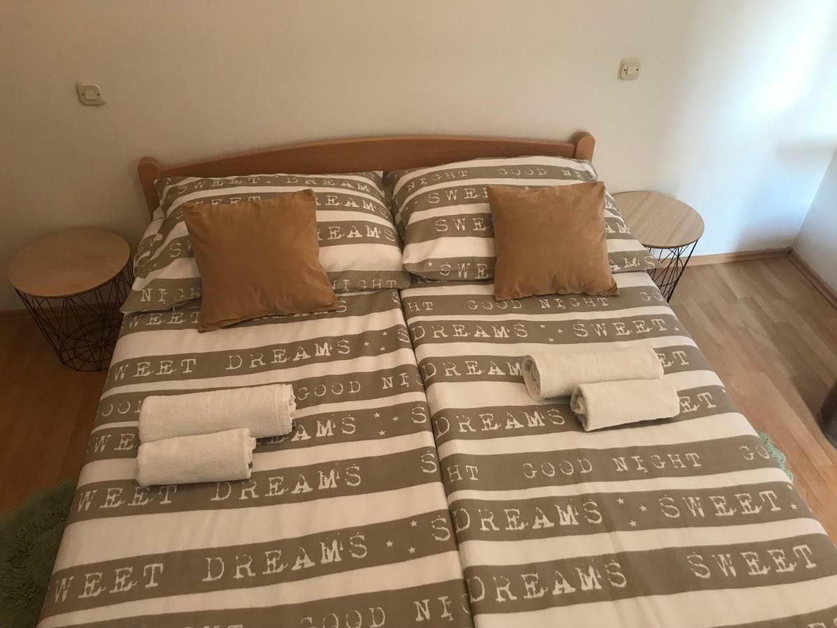 Apartments Lena Baška Екстериор снимка
